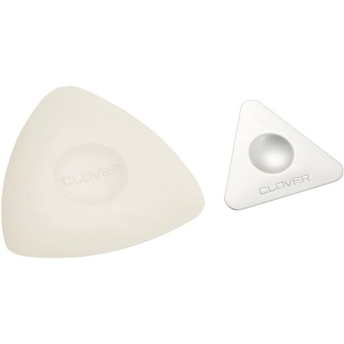 Jaboncillo triangular blanco de tiza para marcar telas de Clover 1