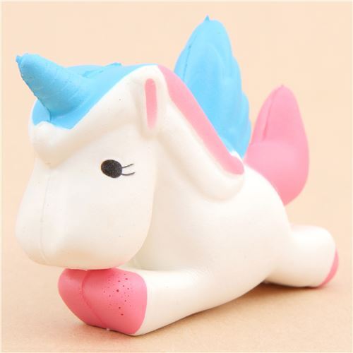 Squishy weißes Einhorn mit blauer Mähne 6